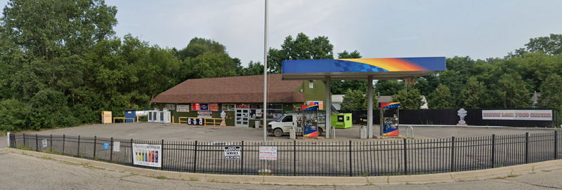 Runyan Lake Food Center (Sunoco Gas, Jennings Superette)